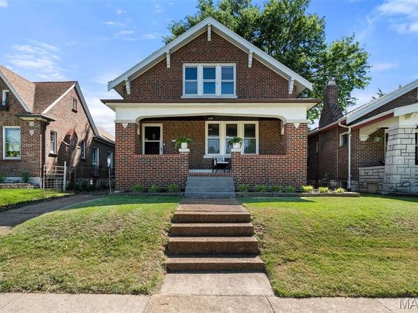4322 Holly Hills Boulevard , St Louis, MO 63116