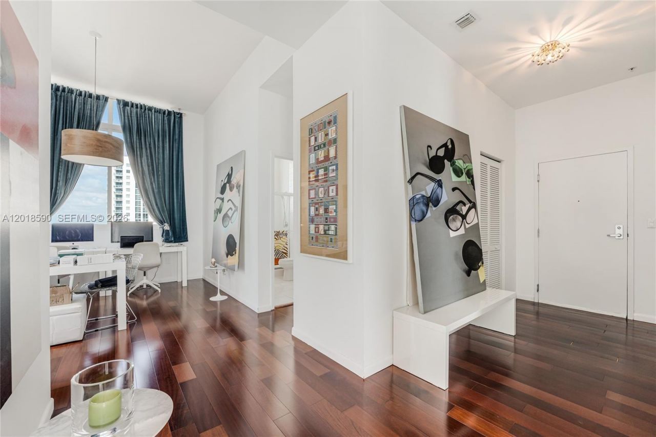 725 NE 22nd St , Unit PH2A, Miami, FL 33137 Photo