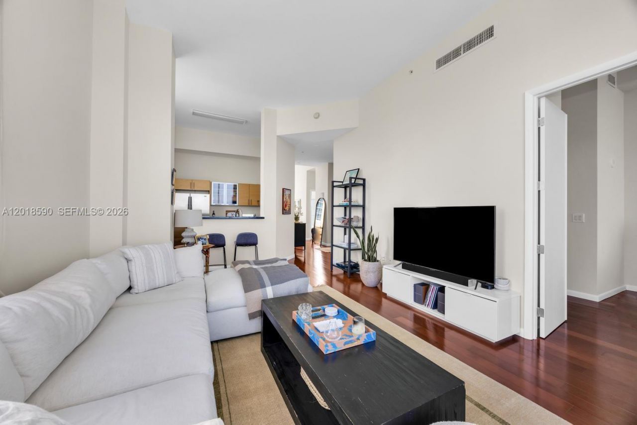 725 NE 22nd St, Unit PH2A, Miami, FL 33137 Photo