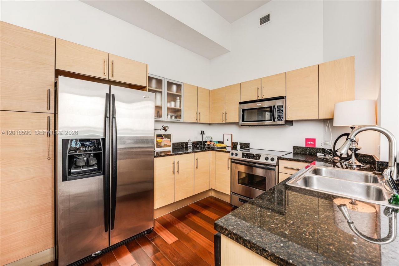 725 NE 22nd St , Unit PH2A, Miami, FL 33137 Photo