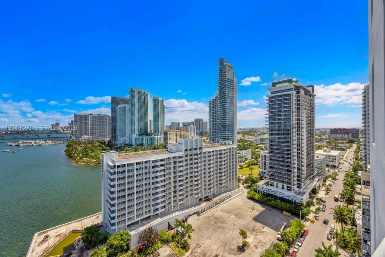 725 NE 22nd St, Unit PH2A, Miami, FL 33137 Photo