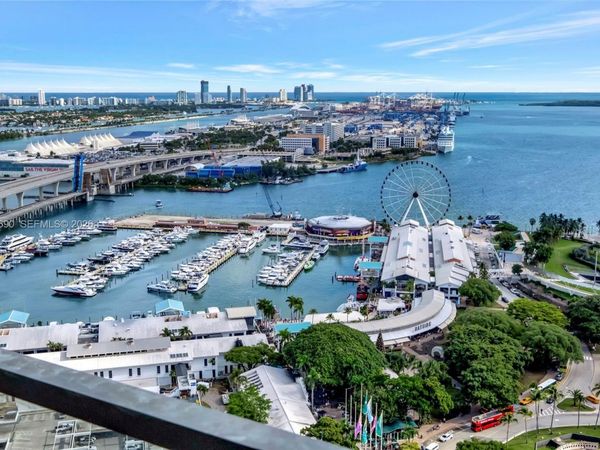 398 NE 5th St , Unit 1407, Miami, FL 33132