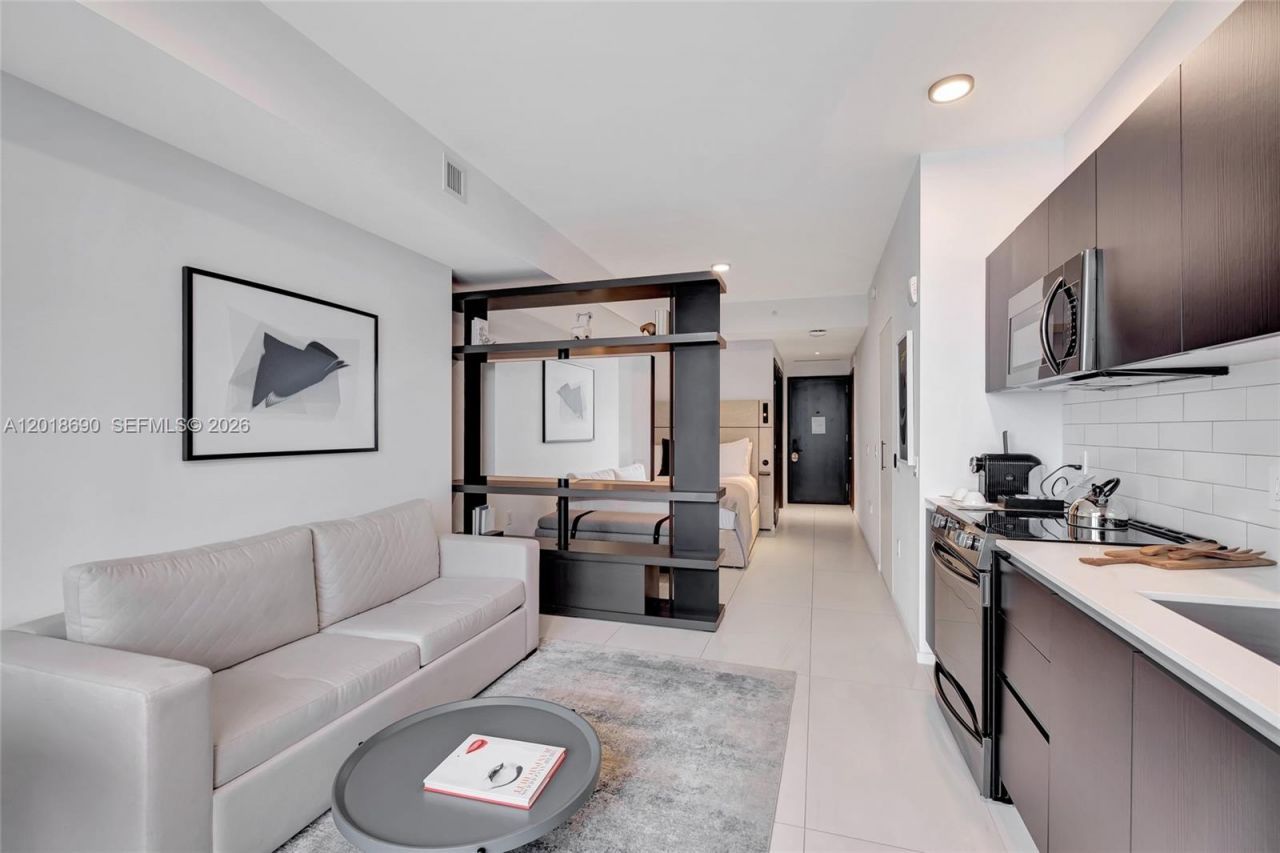 398 NE 5th St , Unit 1407, Miami, FL 33132 Photo