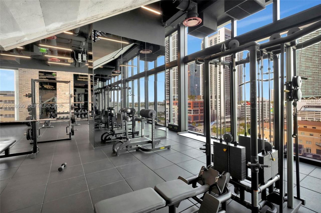 398 NE 5th St , Unit 1407, Miami, FL 33132 Photo