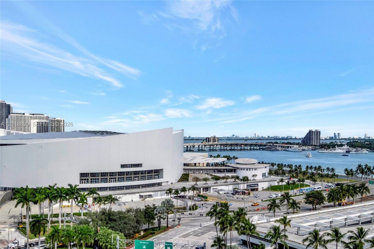 398 NE 5th St , Unit 1407, Miami, FL 33132 Photo