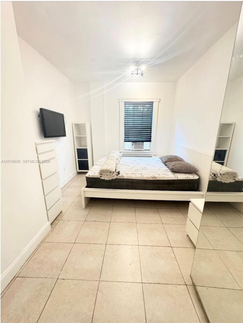 1611 Michigan Ave , Unit 4, Miami Beach, FL 33139 Photo