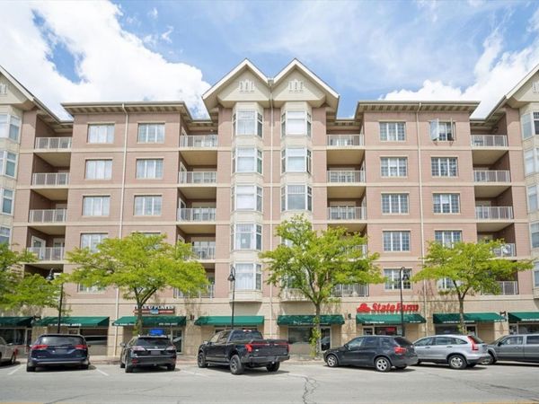 9670 Franklin Avenue , Unit 210, Franklin Park, IL 60131