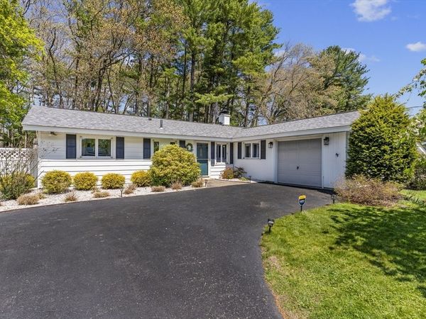 58 Sloane Dr, Framingham, MA 01701