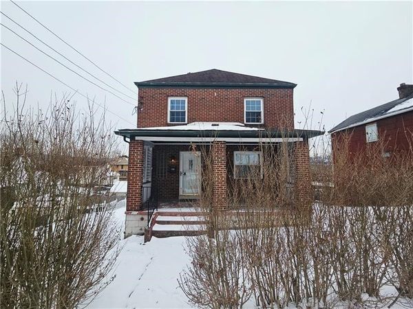 409 Mendelssohn Ave, Clairton, PA 15025