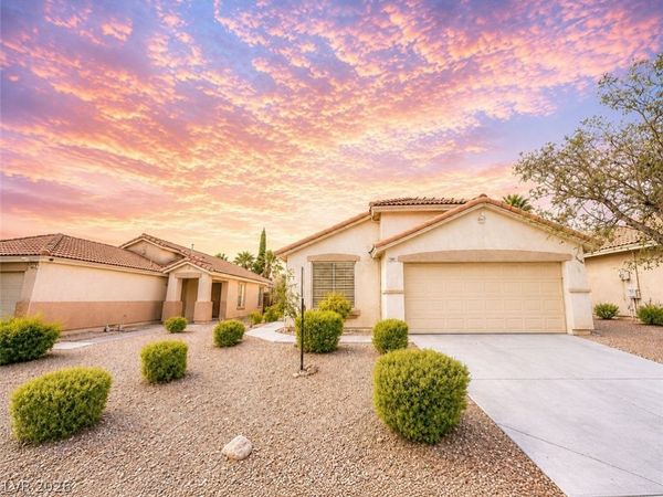 5041 Nardini Avenue, Las Vegas, NV 89141