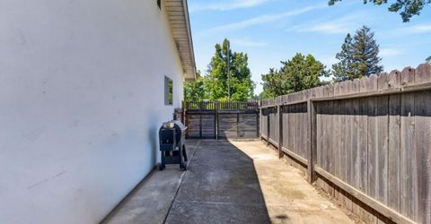 4312 Vista De Lago Way, Fair Oaks, CA 95628 Photo