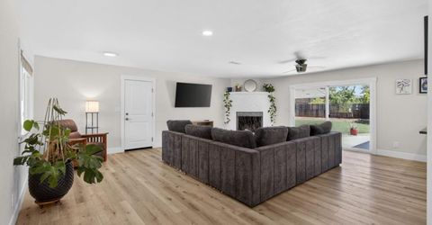 4312 Vista De Lago Way, Fair Oaks, CA 95628 Photo