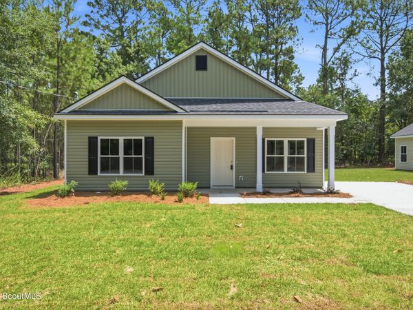 1300 Kentucky Street, Darien, GA 31305