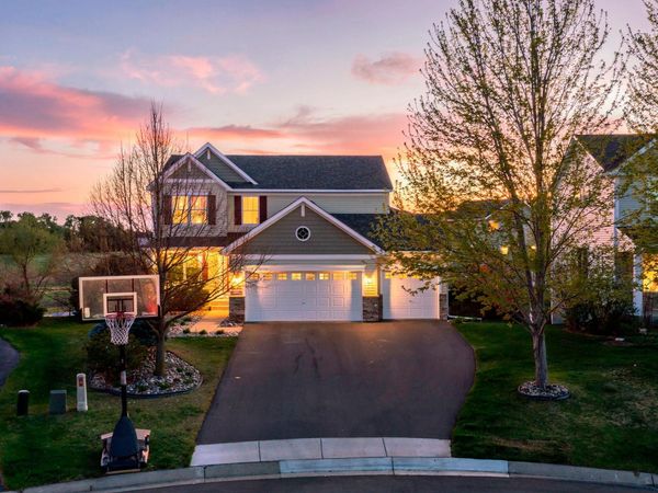 1828 Fescue Circle , Shakopee, MN 55379