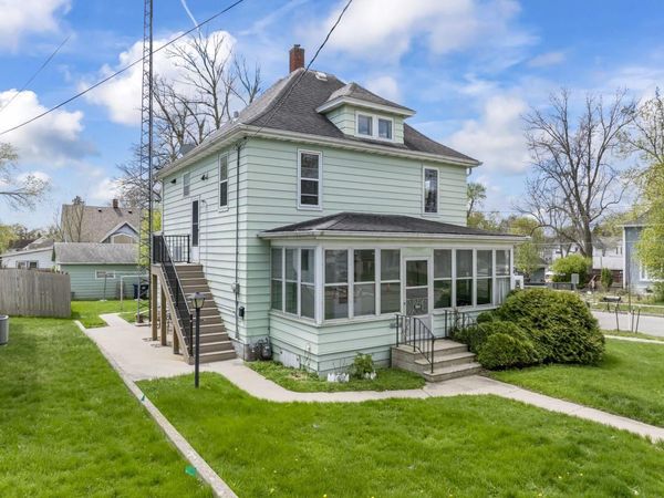 904 1st Street SE, Rochester, MN 55904