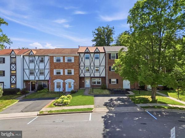 6335 PADDINGTON LANE, CENTREVILLE, VA 20120