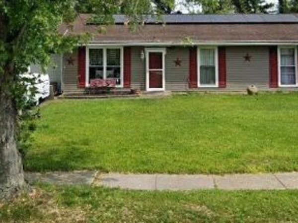 11 REGULUS DRIVE, BLACKWOOD, NJ 08012
