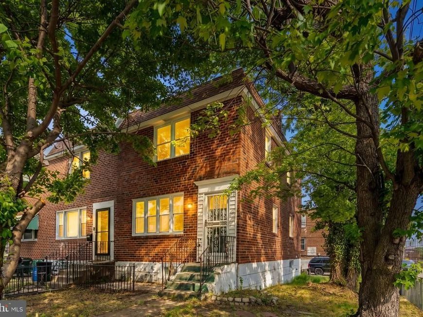 5746 Grays Avenue, Philadelphia, PA 19143 Main Photo