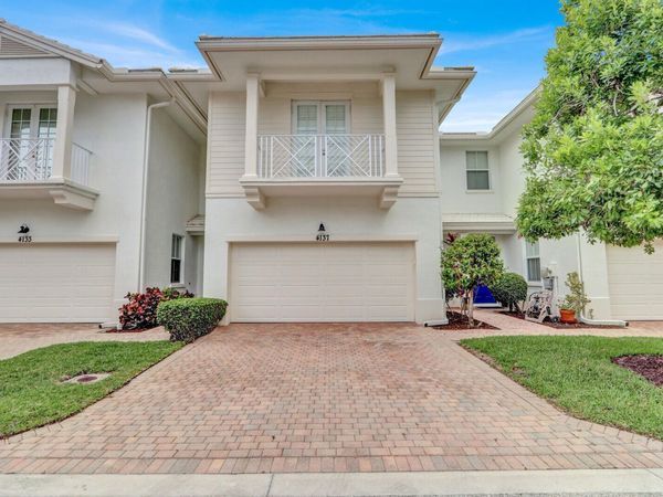 4137 Darlington Street, Palm Beach Gardens, FL 33418
