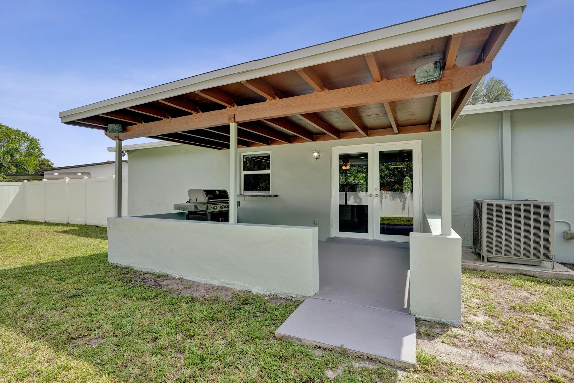 5289 SW 95th Avenue, Cooper City, FL 33328 Photo