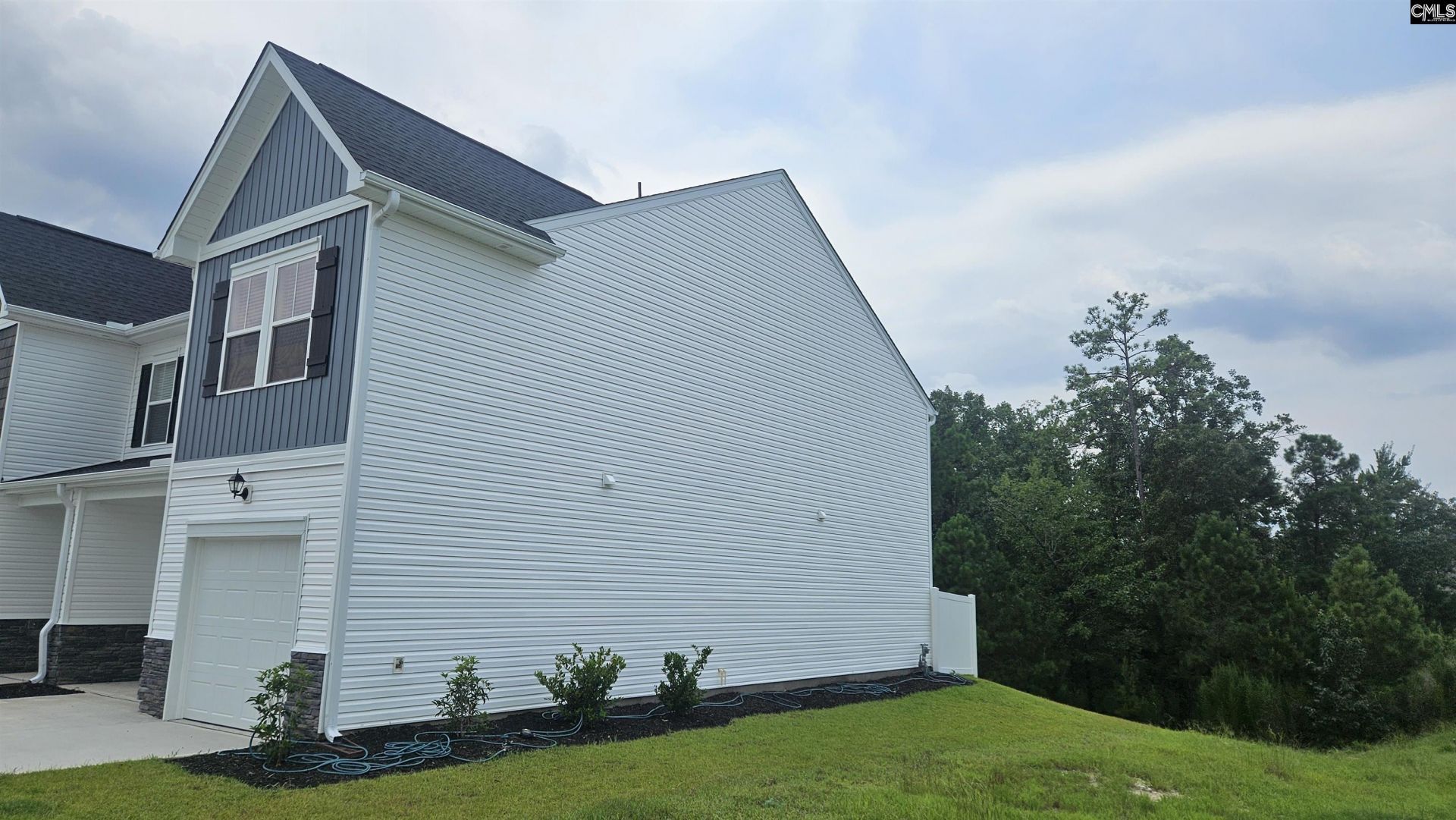 400 Snail Lane Photo 4