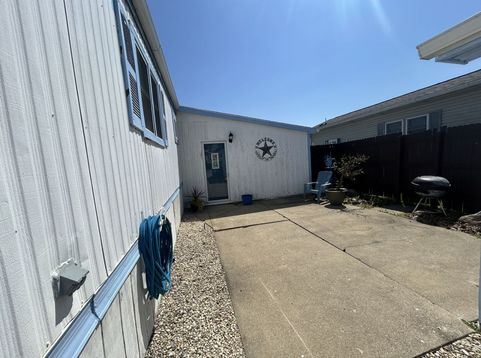 Main Photo
