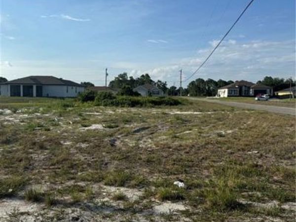 LEHIGH ACRES, FL 33976