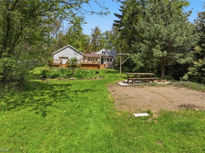8977 Cedar Road, Chesterland, OH 44026 Photo 40