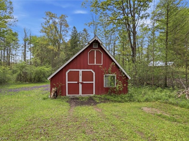 8977 Cedar Road, Chesterland, OH 44026 Photo 8