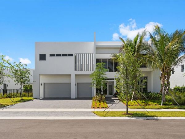 16710 N Botaniko Dr N , Weston, FL 33326