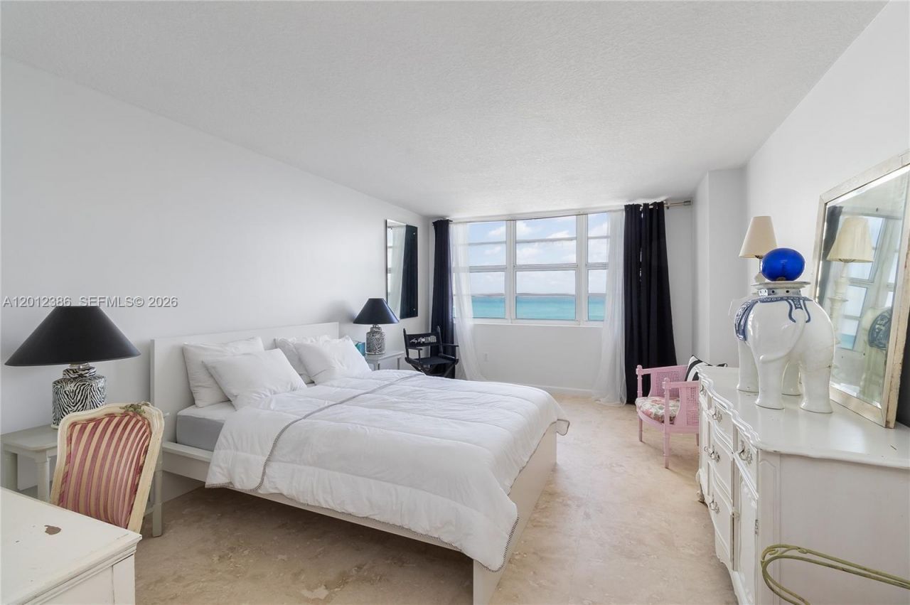 6917 Collins Ave , Unit 715, Miami Beach, FL 33141 Photo