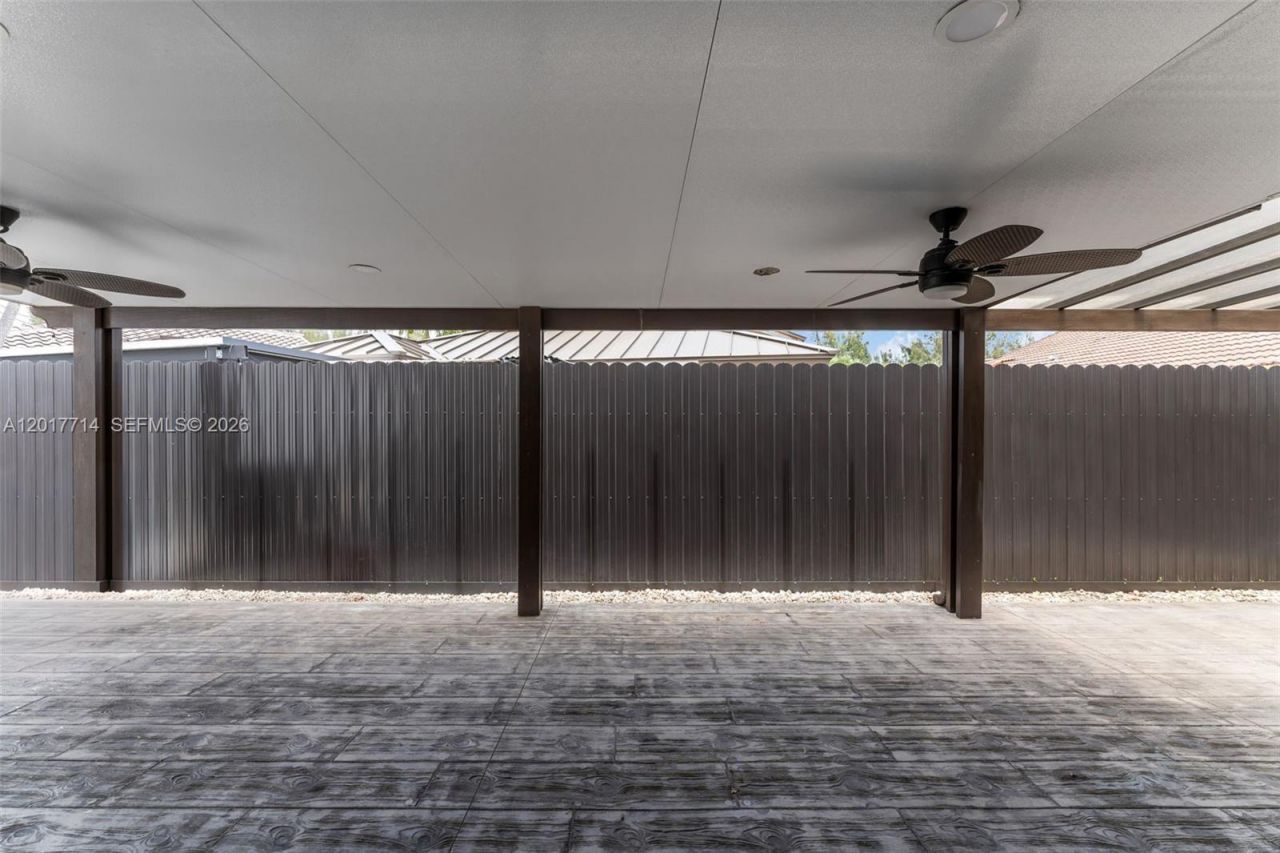 13285 NW 11th St , Miami, FL 33182 Photo