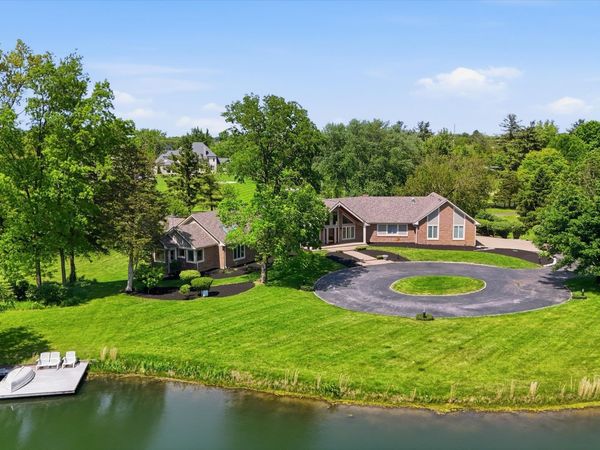 13500 Six Points Road , Carmel, IN 46032
