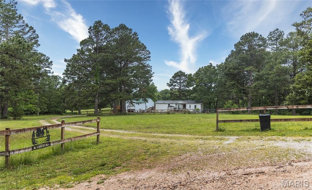 1095 County Road 5390, Salem, MO 65560 Main Photo