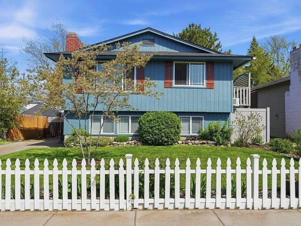 3223 E 31st Ave, Spokane, WA 99223