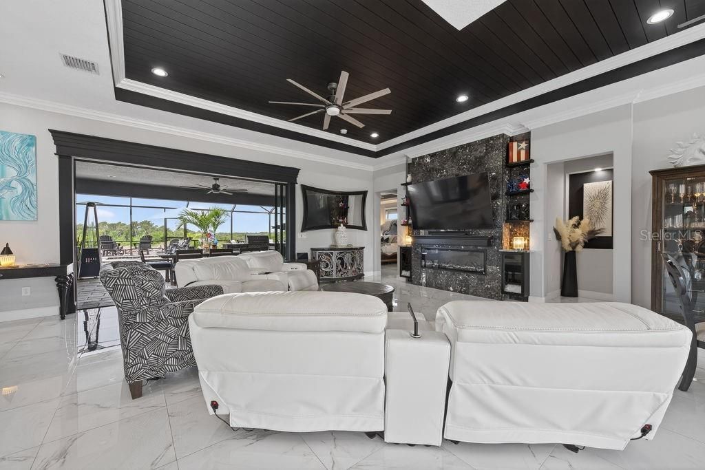 5220 Lake Venice Drive, Wimauma, FL 33598 Photo