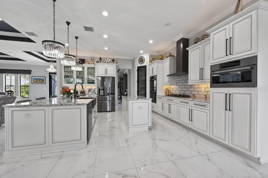 5220 Lake Venice Drive, Wimauma, FL 33598 Photo