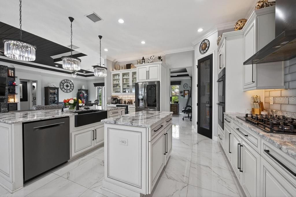 5220 Lake Venice Drive, Wimauma, FL 33598 Photo