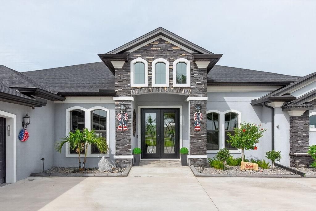 5220 Lake Venice Drive, Wimauma, FL 33598 Photo