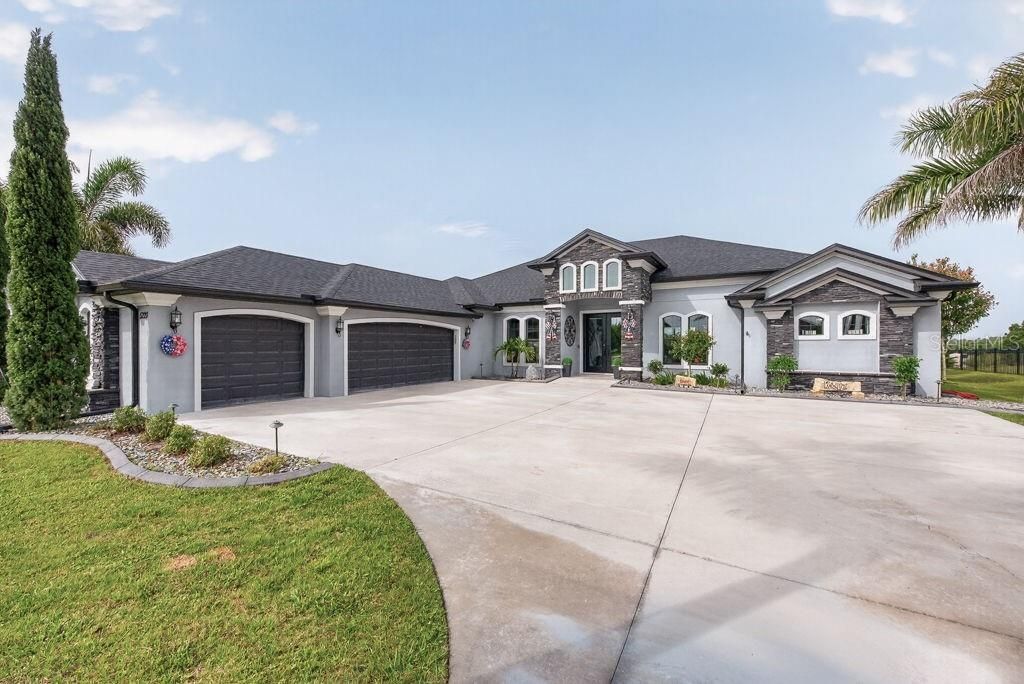 5220 Lake Venice Drive, Wimauma, FL 33598 Photo