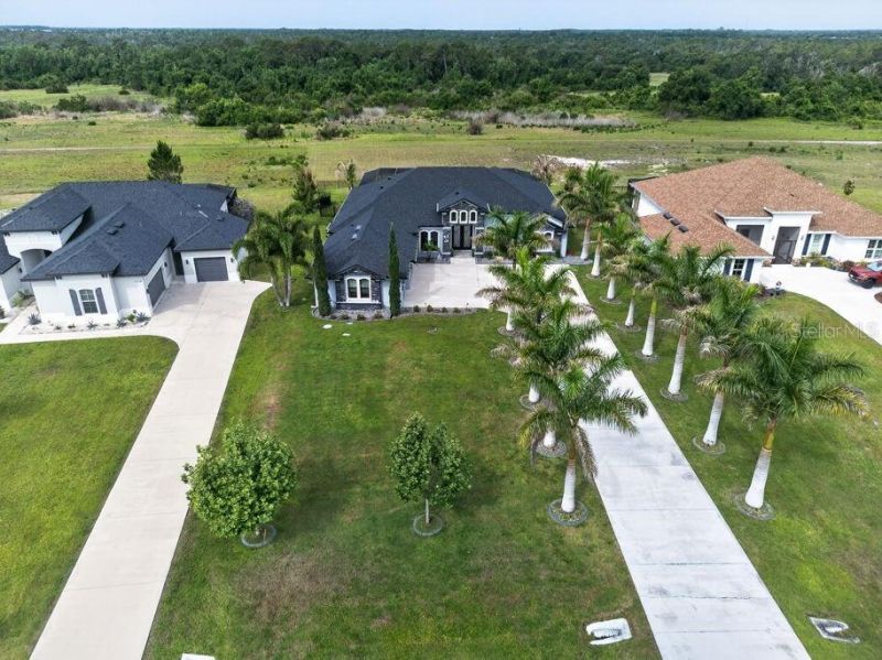 5220 Lake Venice Drive, Wimauma, FL 33598 Photo