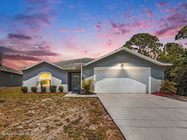 2857 Foxglove Avenue SW , Palm Bay, FL 32908