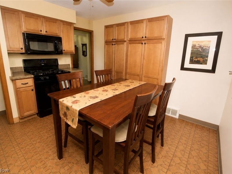 5036 Claremont Boulevard, Garfield Heights, OH 44125 Photo 2