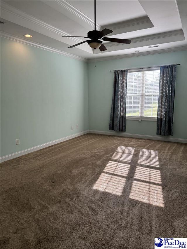 2858 Cotswold Street Photo 12