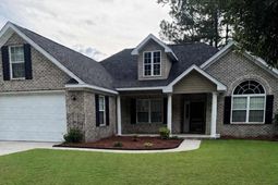 2858 Cotswold Street photo 4