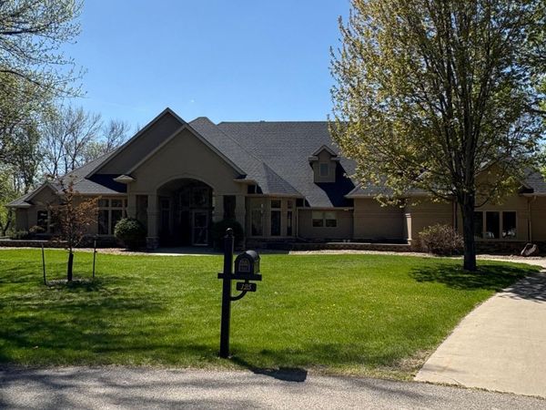 125 49th Avenue E, West Fargo, ND 58078
