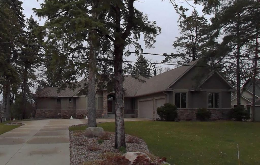 11920 Mississippi Drive N, Champlin, MN 55316 Main Photo