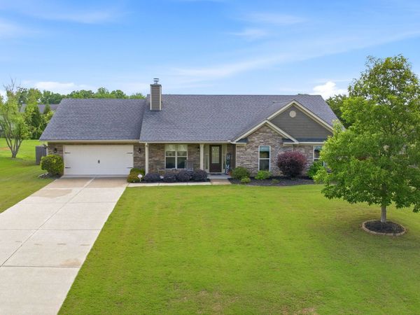 432 Lake Vista Drive, Jefferson, GA 30549