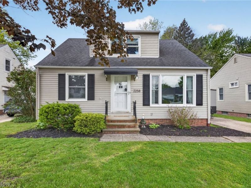 2258 E 290th Street, Wickliffe, OH 44092 Photo 1