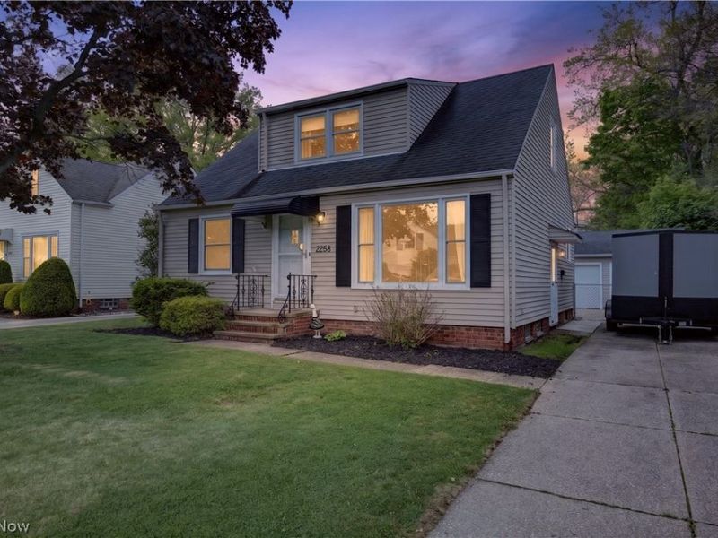 2258 E 290th Street, Wickliffe, OH 44092 Photo 3